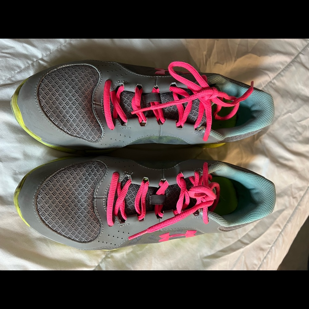 Under Armour Sneaker - Picture 2 of 5